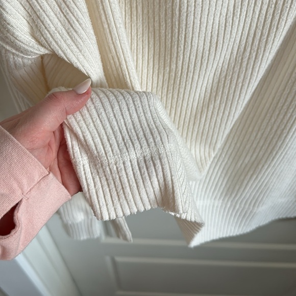 Wild Fable Ribbed Long Sleeve Tee - Picture 6 of 8